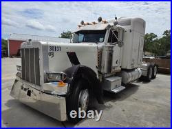 1993 Peterbilt 379 Left Driver Side Aluminum Step withBattery Box, Gray