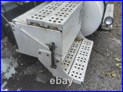 2005 Freightliner Columbia 120 Battery Box 3907762