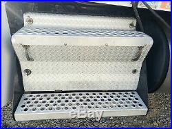 2015 Kenworth T660 Battery Box With Aluminum Step Cover Assembly. Kw Driver Side