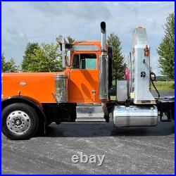 30X29.5X15 Cab Entry Step Battery Tool Box For Truck Peterbilt 385 377 378