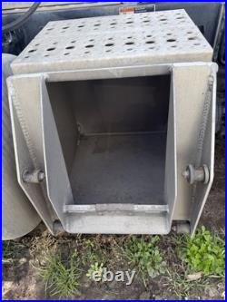 Freightliner 20.47 2 Tread Aluminum Battery Box or Tools Box- P/N A06-88242-017