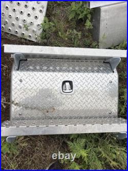 Freightliner Battery Box Cover A06-95150-000 Aluminum