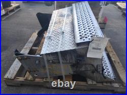 International 9200i Battery Box 3811562