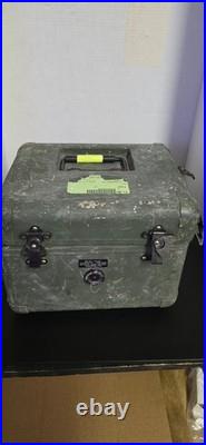 NOS Aluminum Box 6-Battery Power Supply, Holds 6 x BA5590B/U