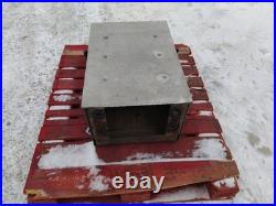 Na International 9200i Battery Box 3836602