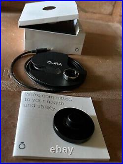 Oura Ring Gen 3 Silver Size US 8 Smart Ring with Charger & Box Pre-Owned 2023