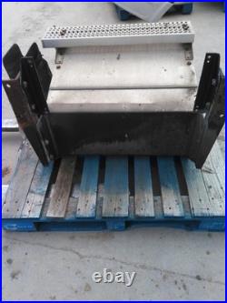 PETERBILT 587 BATTERY BOX Right 3254335 PETERBILT 587 BATTERY BOX Right 3254335