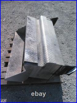 Replaces 2005 KENWORTH W900 BATTERY BOX, IL