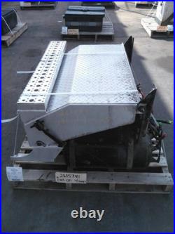 Replaces 2009 FREIGHTLINER CASCADIA 125 BATTERY BOX 3924915