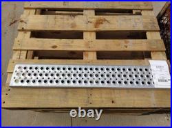 Replaces INTERNATIONAL PROSTAR 113 BATTERY BOX STEP 3686521