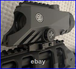 Sig Sauer Bravo4, 300blk Reticle Battle Sight, NO BOX, 2x Spare batteries