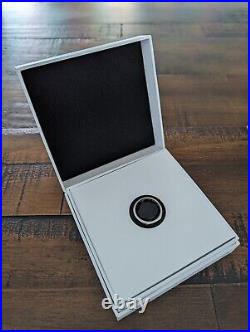 Used Oura Ring Gen 3 Silver Size US 8 Smart Ring with Charger & Box